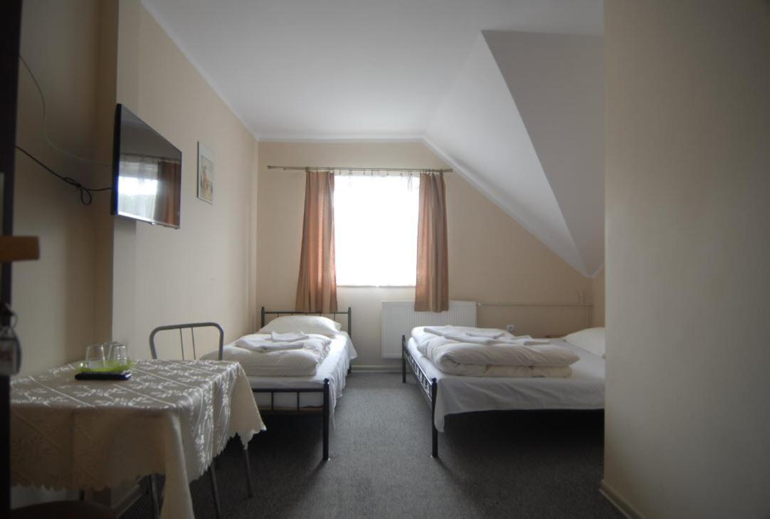 Motel U Olka Boczow Ngoại thất bức ảnh