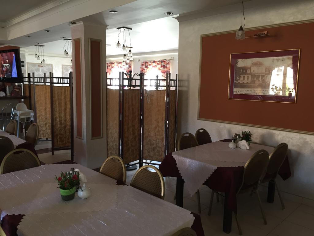 Motel U Olka Boczow Ngoại thất bức ảnh